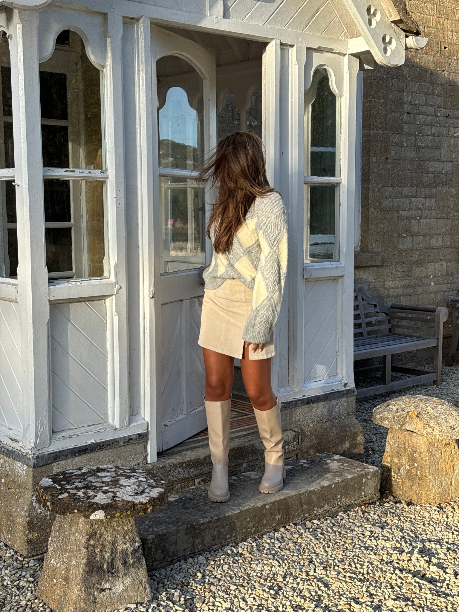 VMLULA Short Skirt - Oatmeal